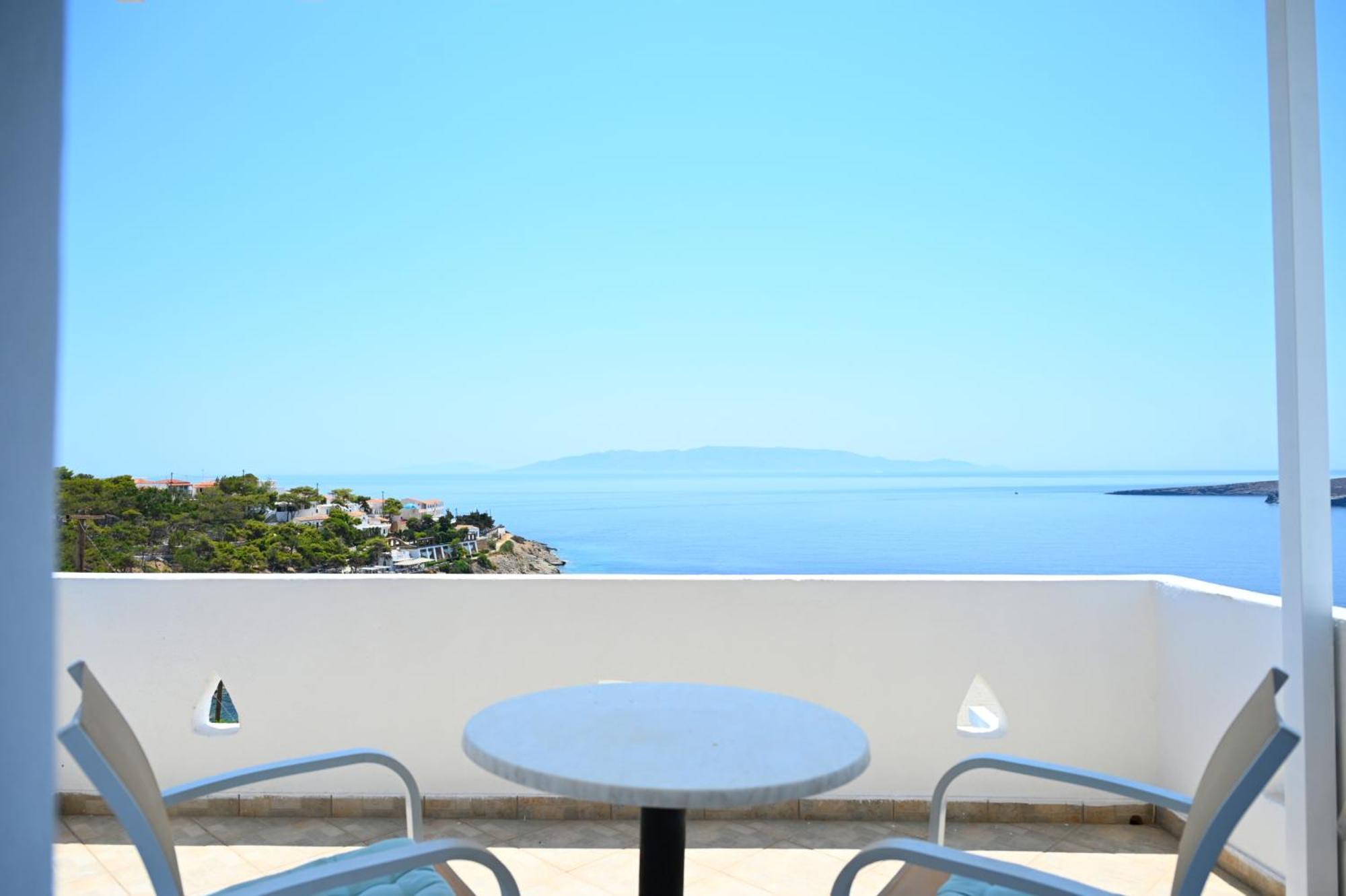 Oneiro Rooms Kythnos Kanala Bagian luar foto