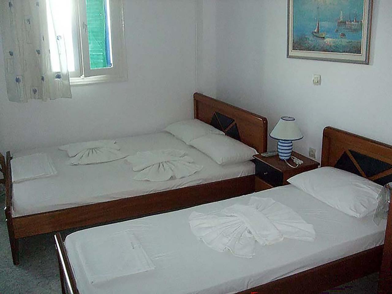 Oneiro Rooms Kythnos Kanala Ruang foto